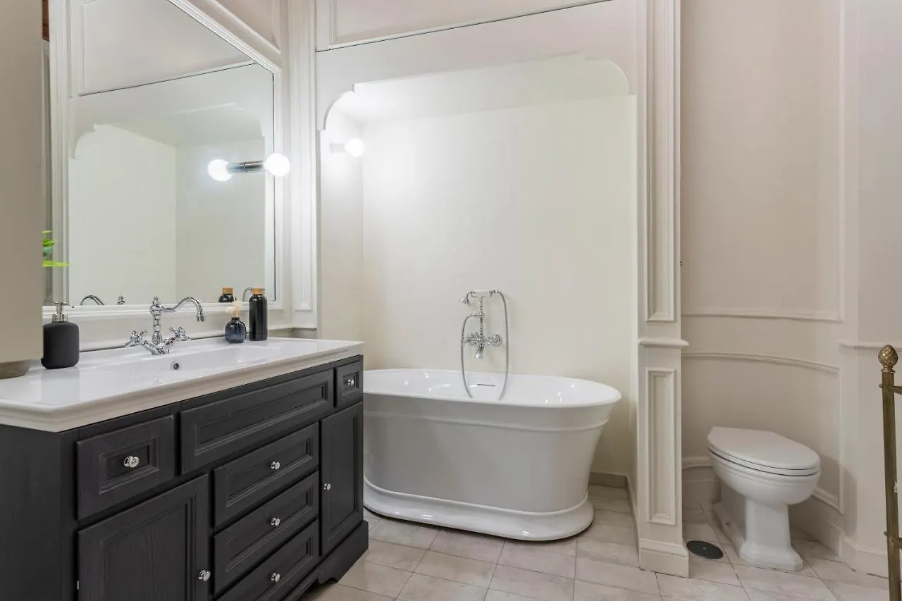 Luxury Apartment Cola Rome 0*,  Italy